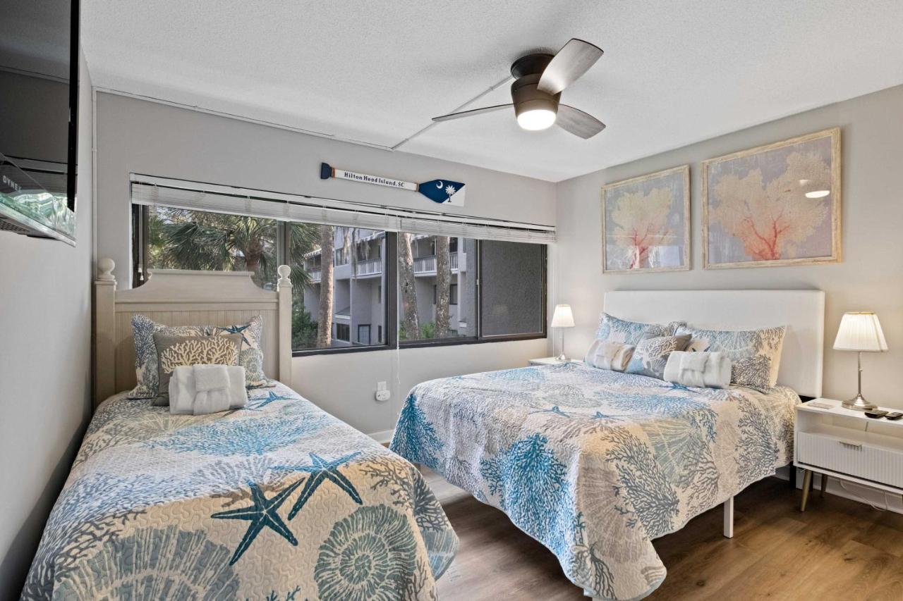 Coastal Oasis With Pool - Walk To Coligny Beach Park Hilton Head Island Εξωτερικό φωτογραφία
